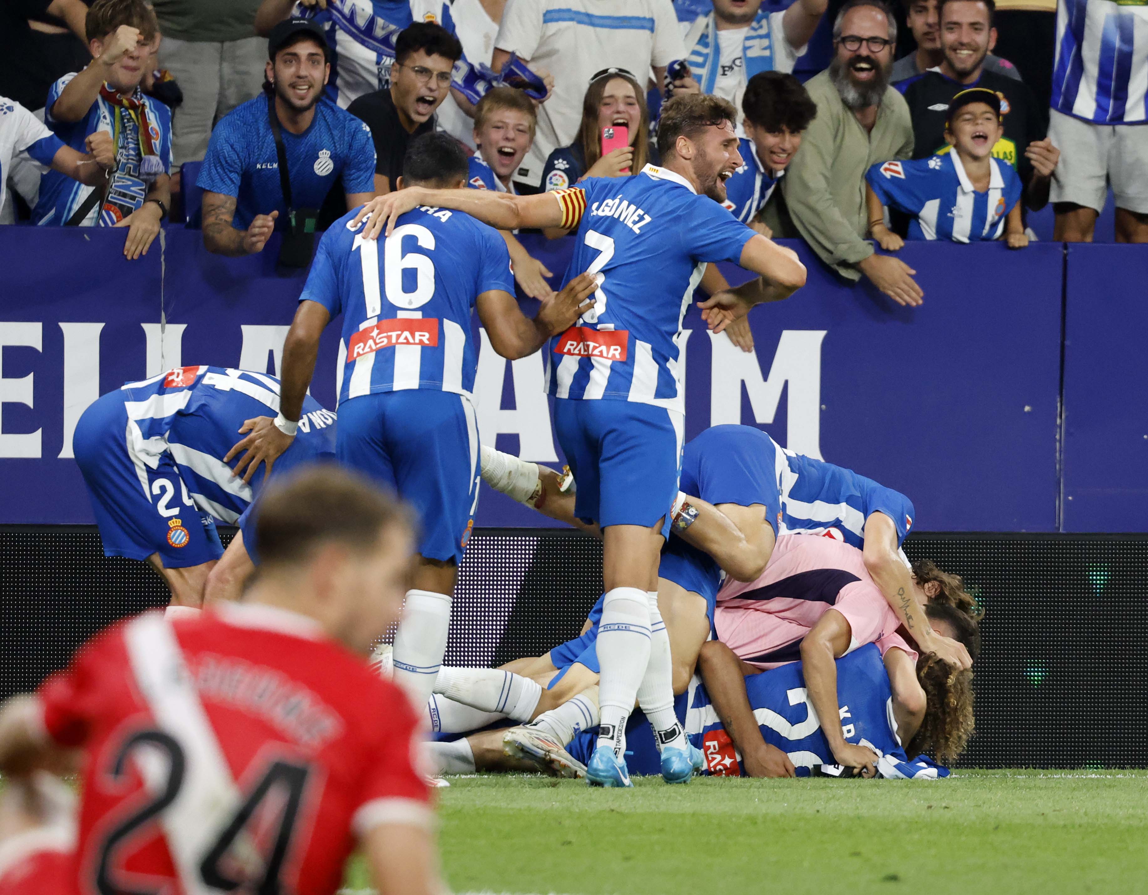 西班牙篮球顶级联赛胜负难分,淘汰赛成绝对焦点的简单介绍 西班牙篮球顶级联赛胜负难分,淘汰赛成绝对焦点的简单介绍