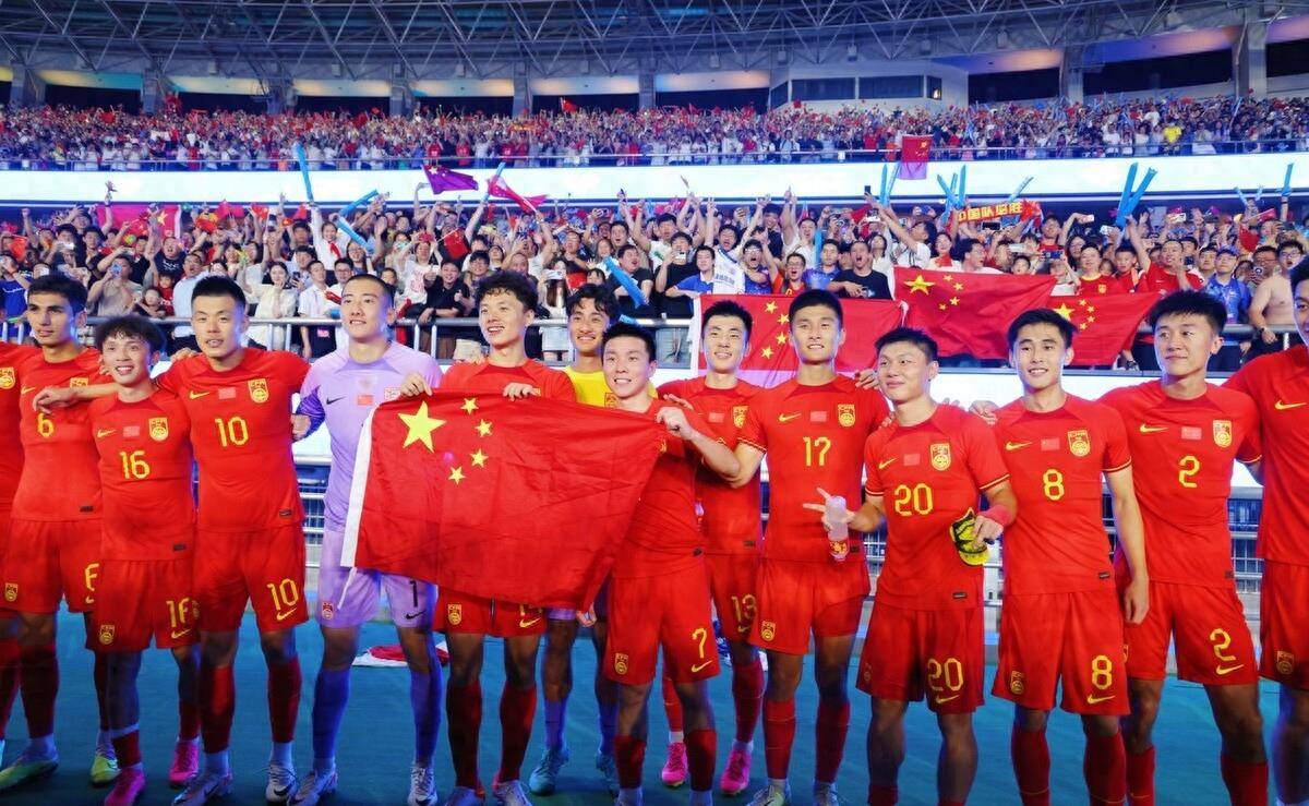 韩国球队在比赛中取得巨大胜利! 韩国球队在比赛中取得巨大胜利!