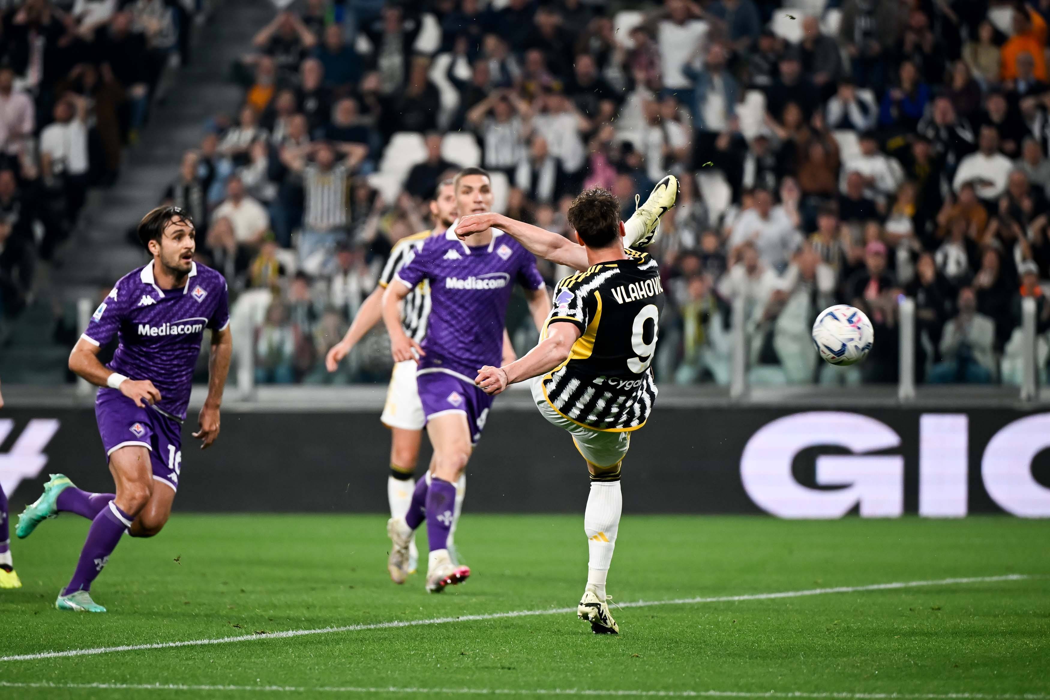 关于意甲重要对决,场外纷争风波导致比赛延迟的信息 关于意甲重要对决,场外纷争风波导致比赛延迟的信息