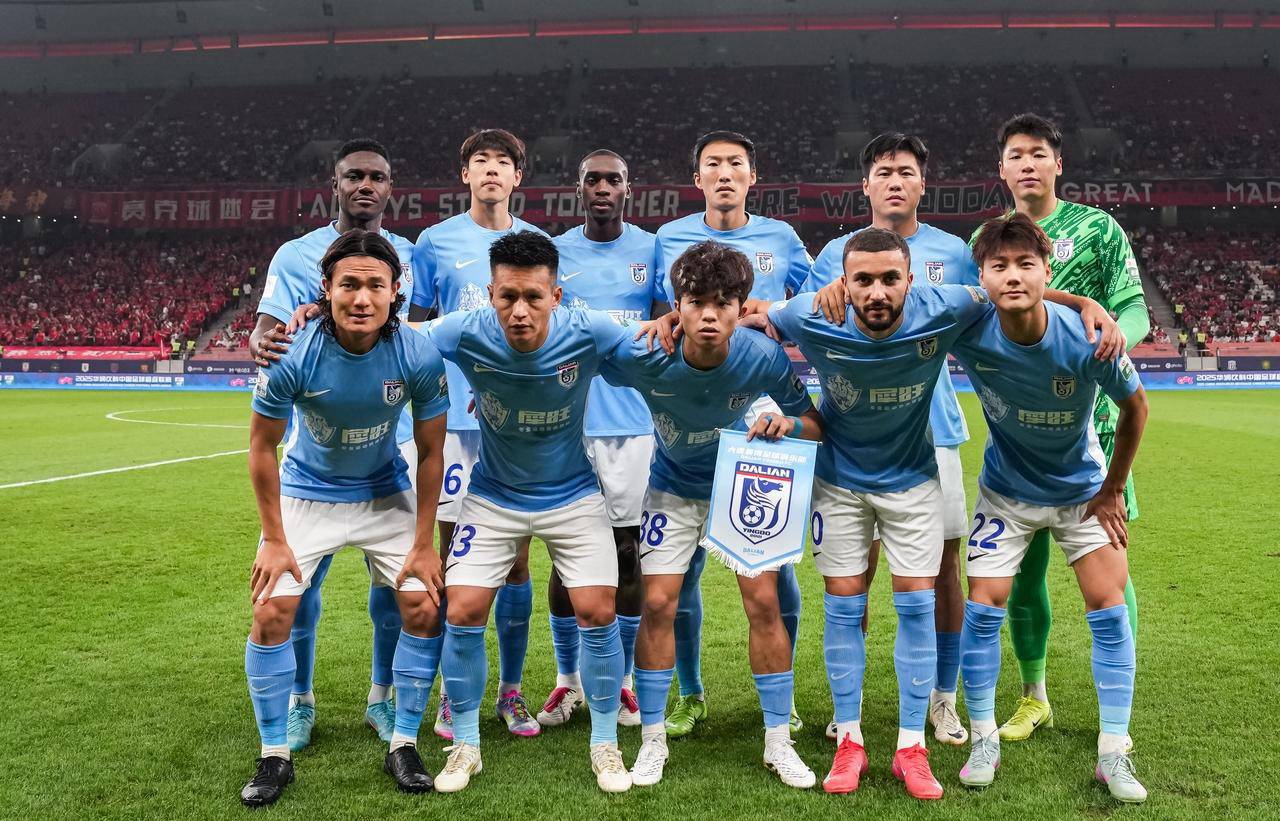 国安大胜江苏苏宁,领跑中超积分榜! 国安大胜江苏苏宁,领跑中超积分榜!