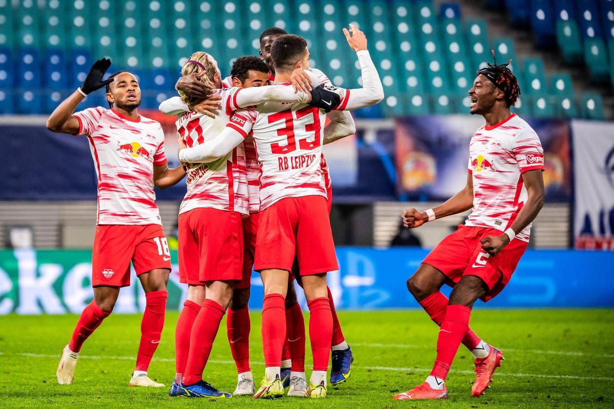 奥格斯堡主场失利，球队陷入低迷