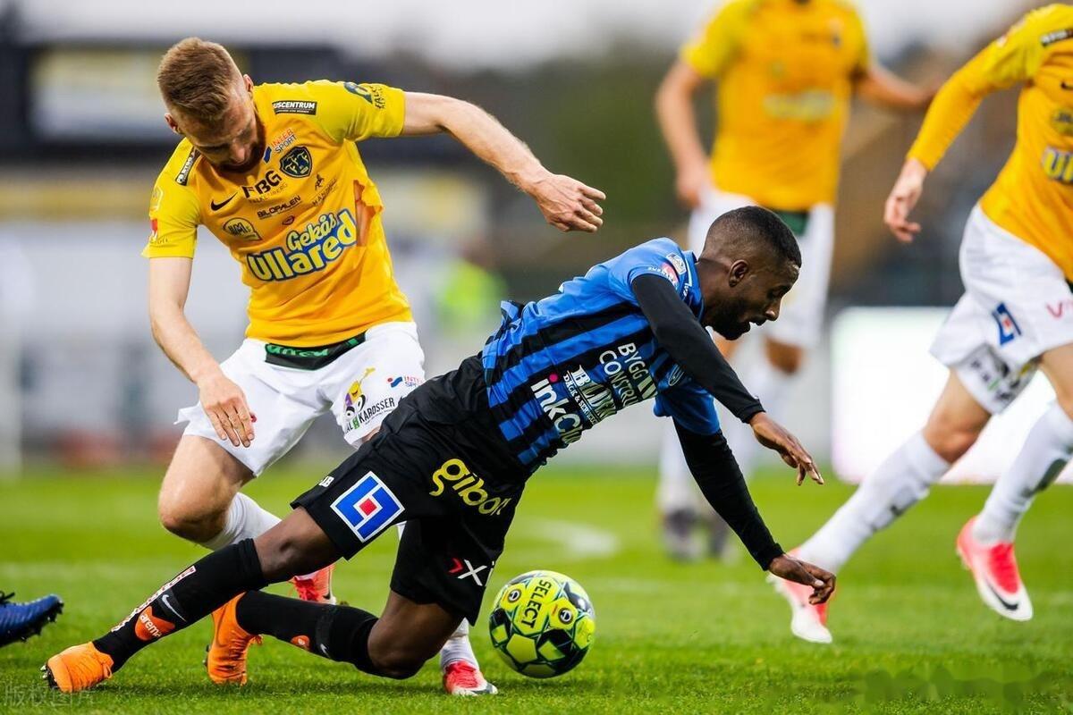 包含弗赖堡球队在主场比赛中大放异彩全取三分的词条 包含弗赖堡球队在主场比赛中大放异彩全取三分的词条