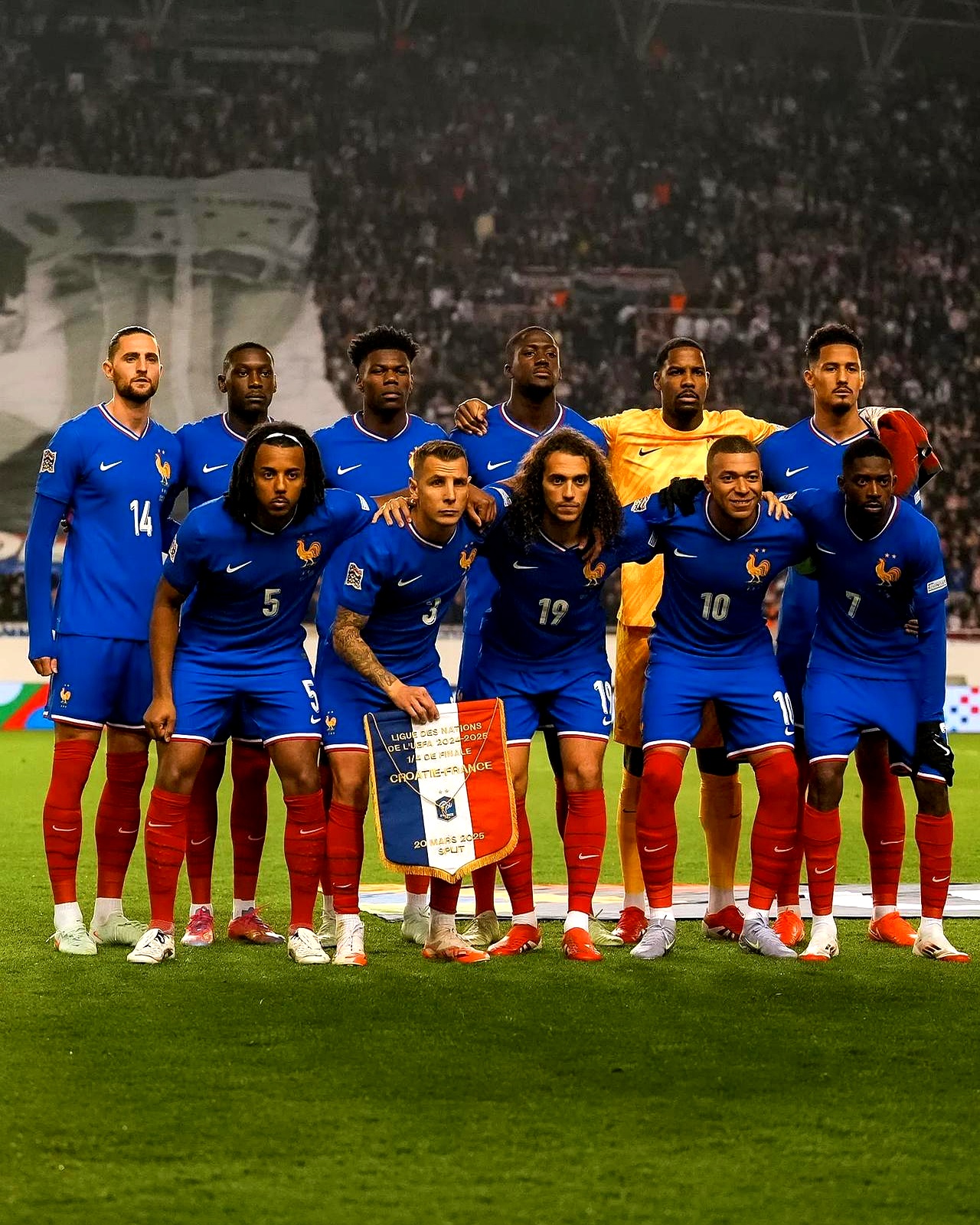 关于欧洲杯预选赛:荷兰负于奥地利,争夺小组次席的信息 关于欧洲杯预选赛:荷兰负于奥地利,争夺小组次席的信息