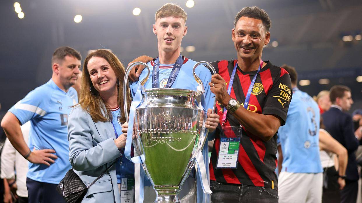 曼城大胜切尔西跻身冠军杯决赛 曼城大胜切尔西跻身冠军杯决赛