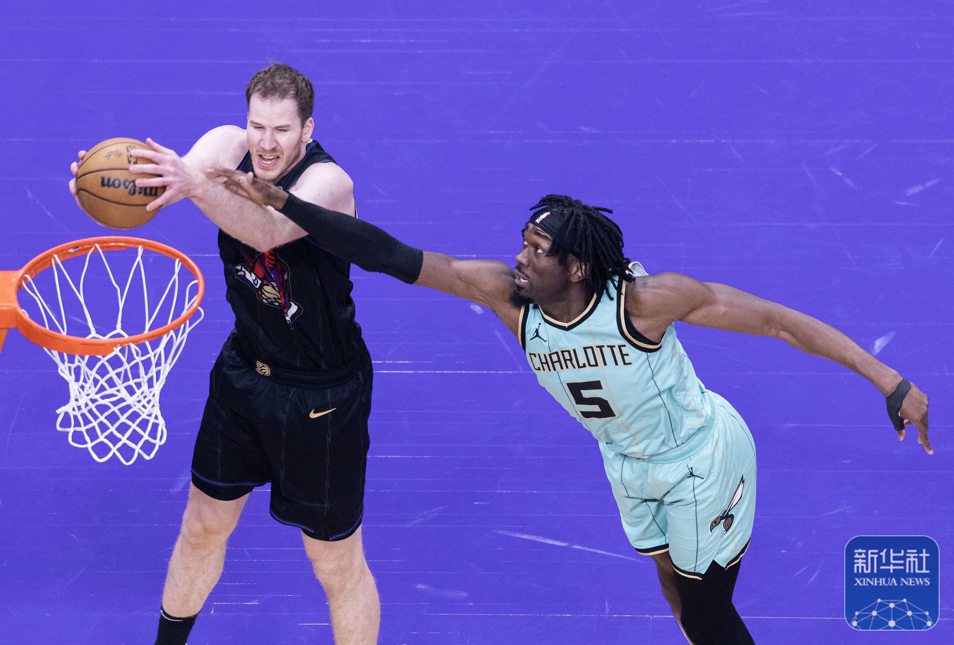 猛龙逆转篮网，晋级季后赛