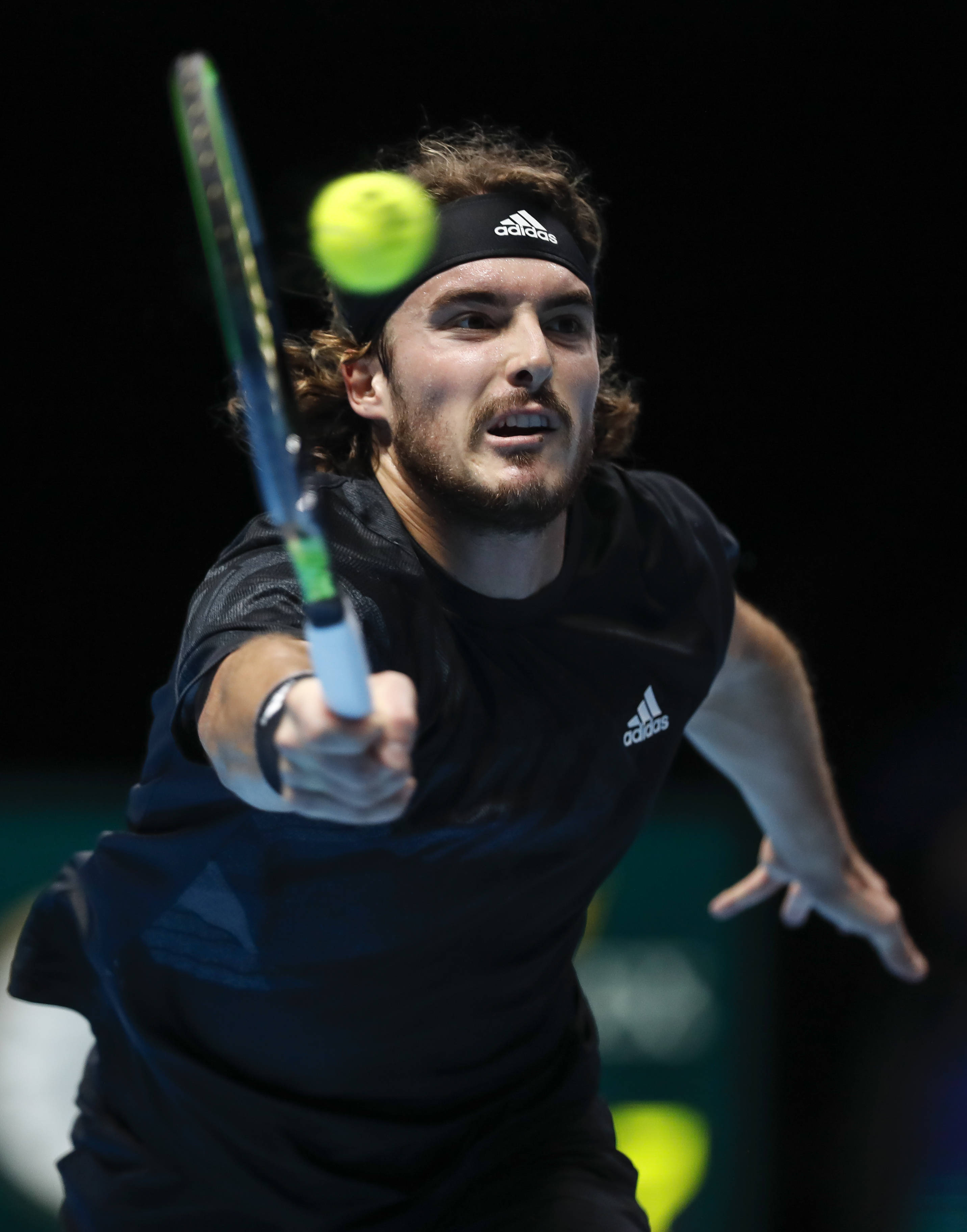 法国网球队血洗德国网球队,西西帕斯高光表现 法国网球队血洗德国网球队,西西帕斯高光表现