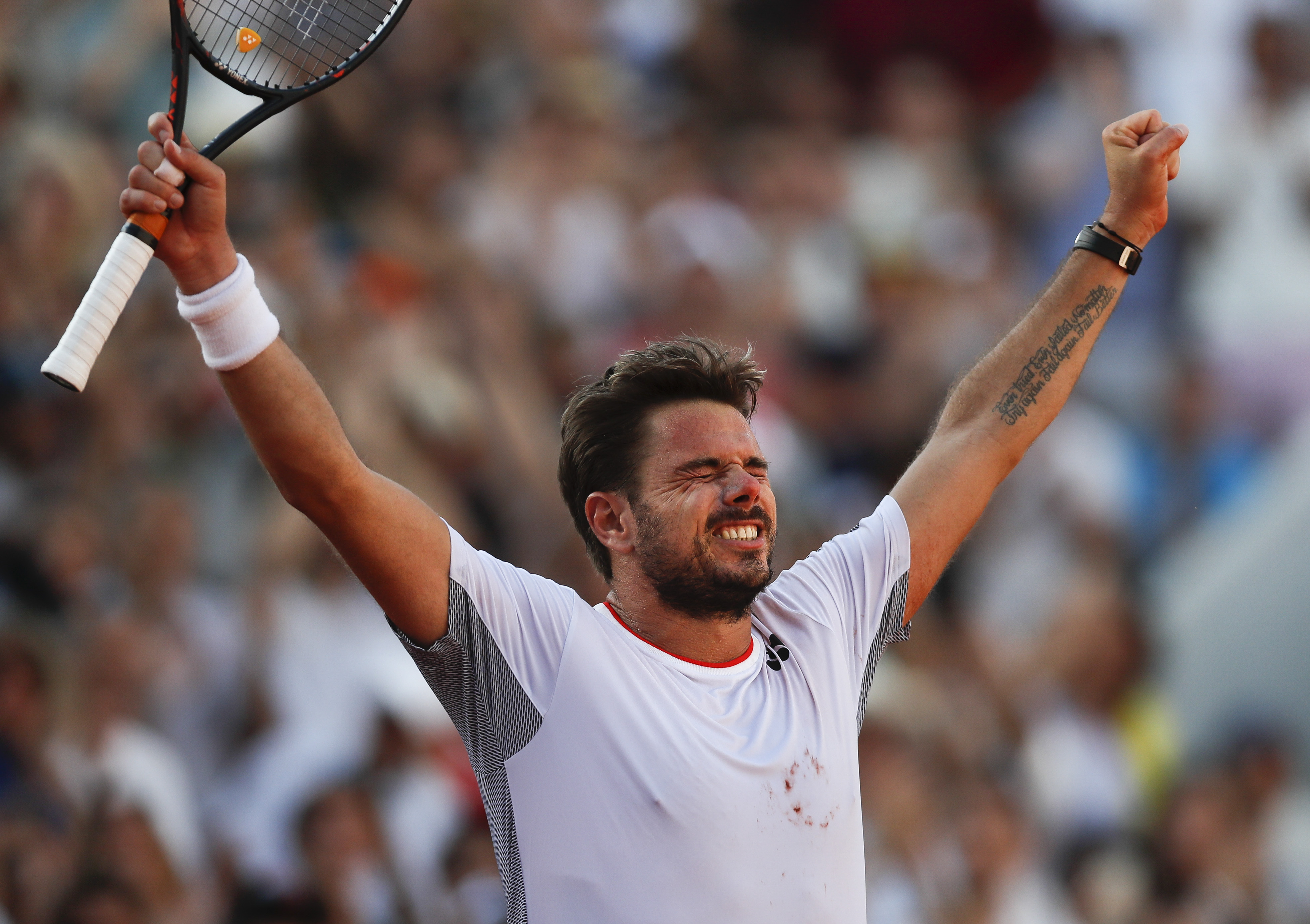 关于法国网球队轻取英国网球队,瓦林卡高光表现的信息 关于法国网球队轻取英国网球队,瓦林卡高光表现的信息