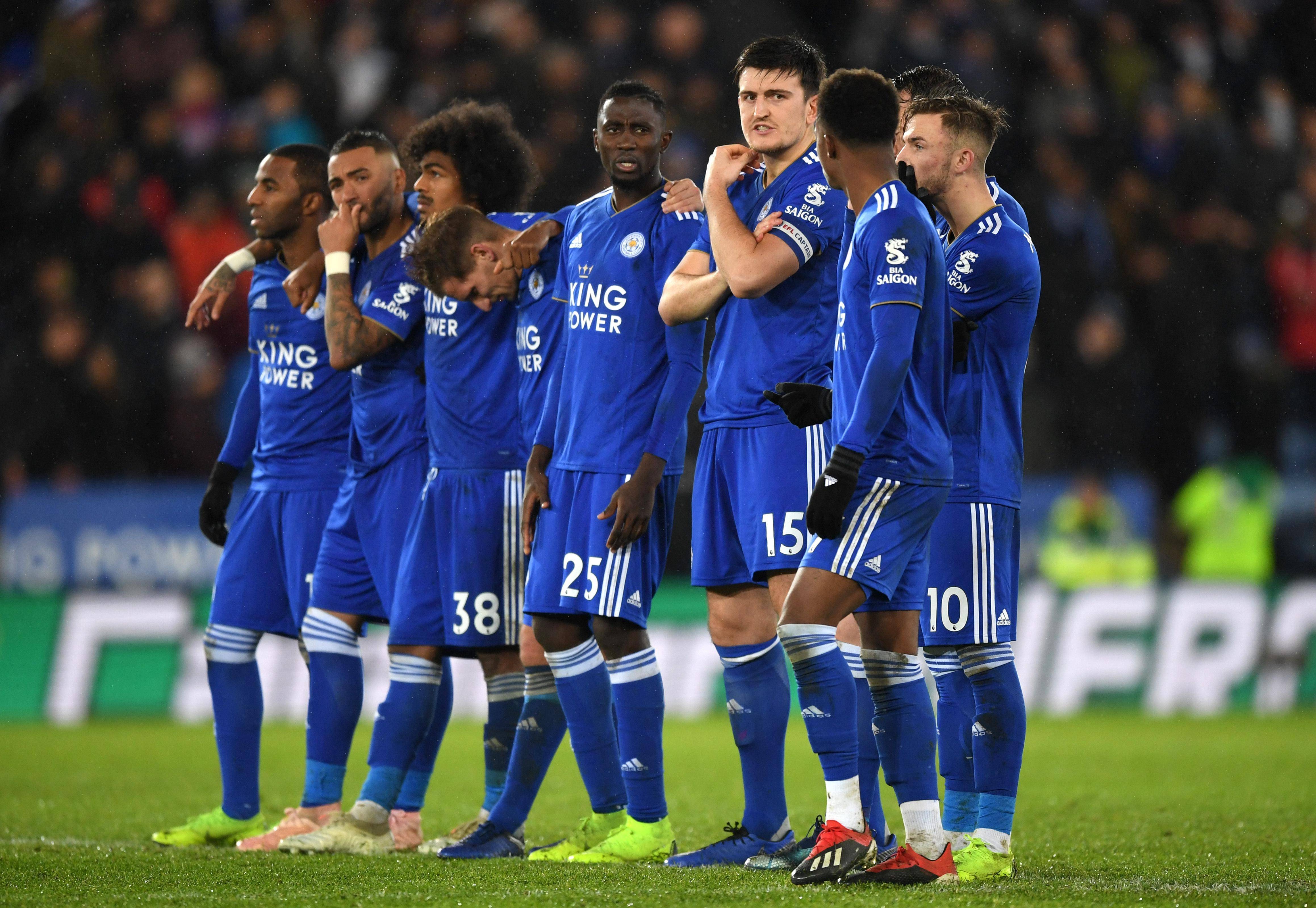 豪门对决!英超上演世纪大战 豪门对决!英超上演世纪大战