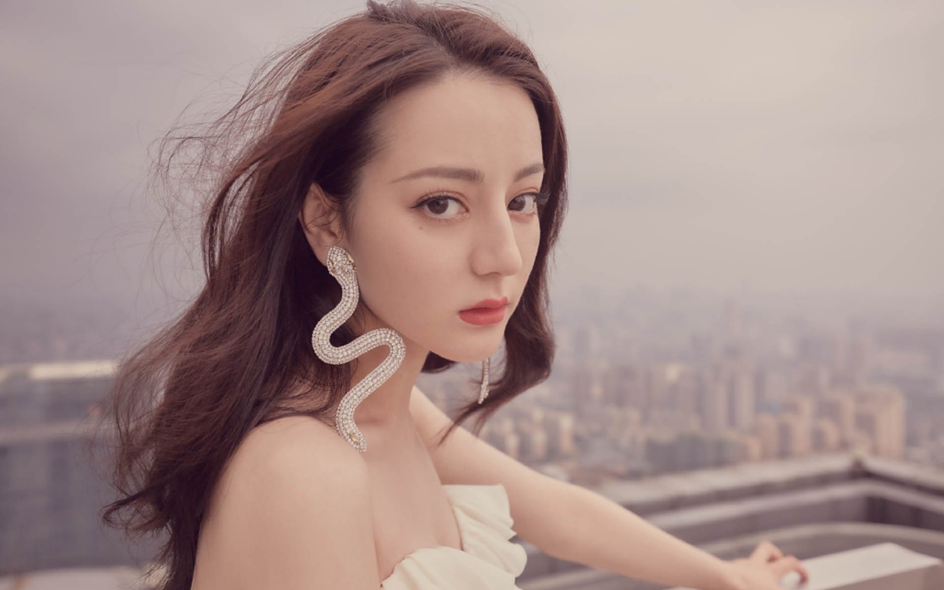 双城记，当体系巨兽与万能核心同时露出獠牙