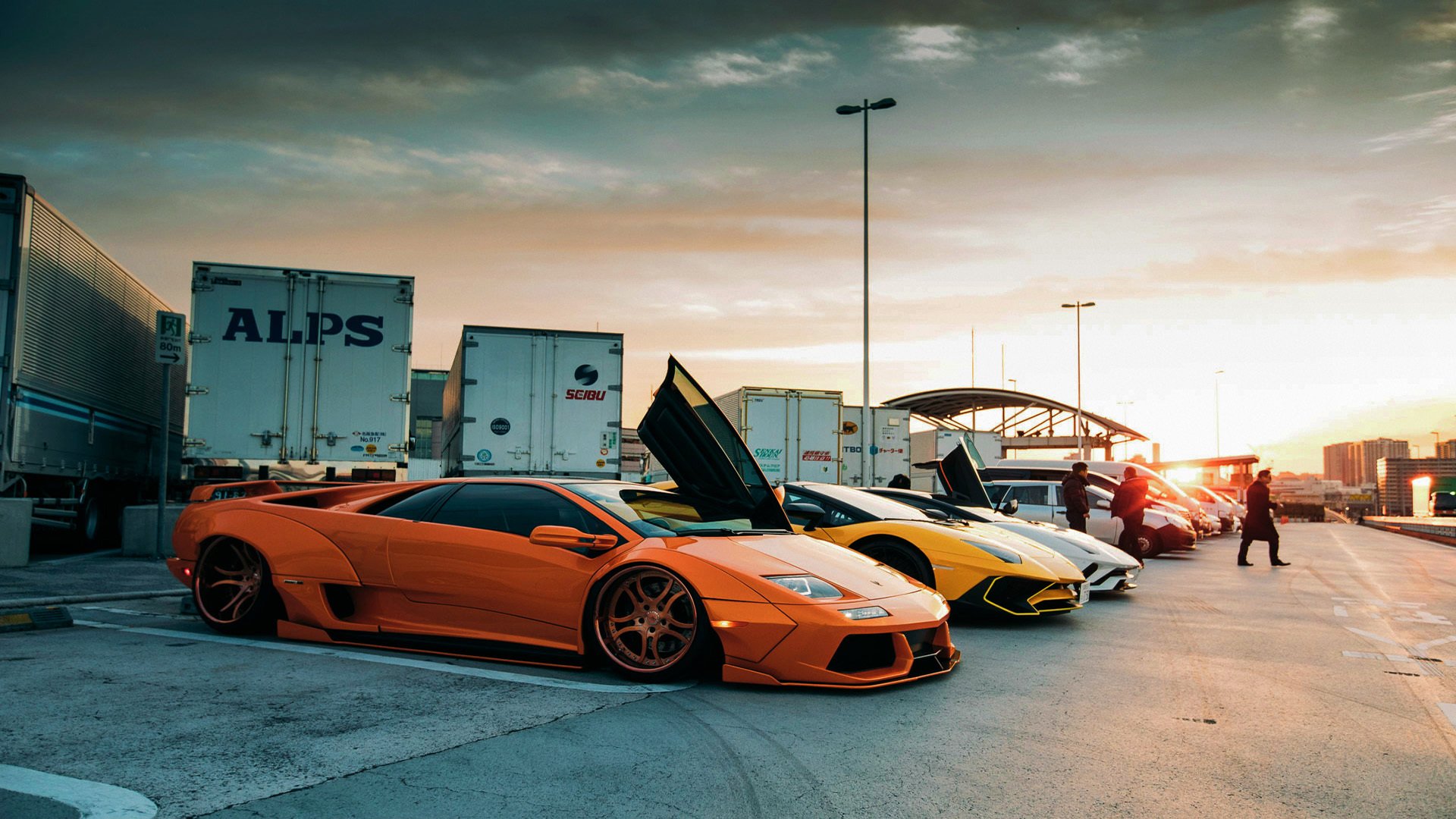 生死战烽火连天，萨内一剑封喉助墨西哥力克皇家社会