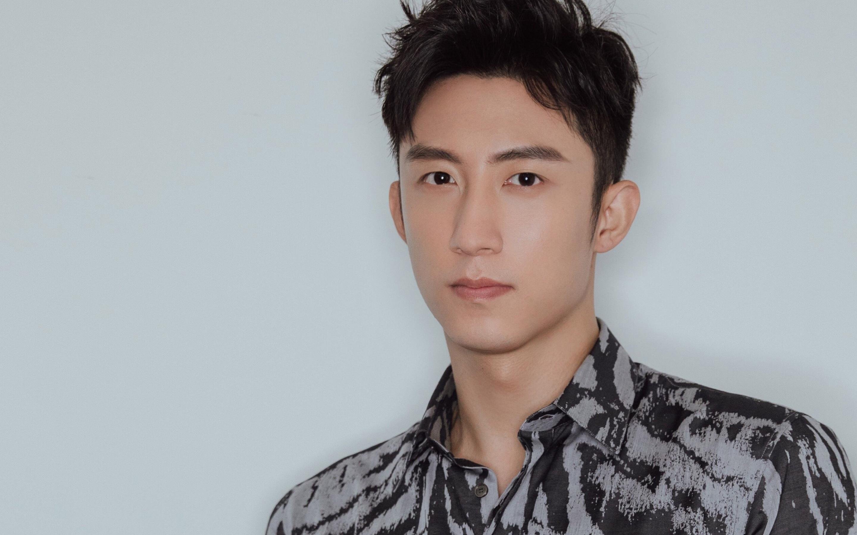 极限之夜,从巴林赛道到篮球圣殿,人类如何定义自己的关键时刻