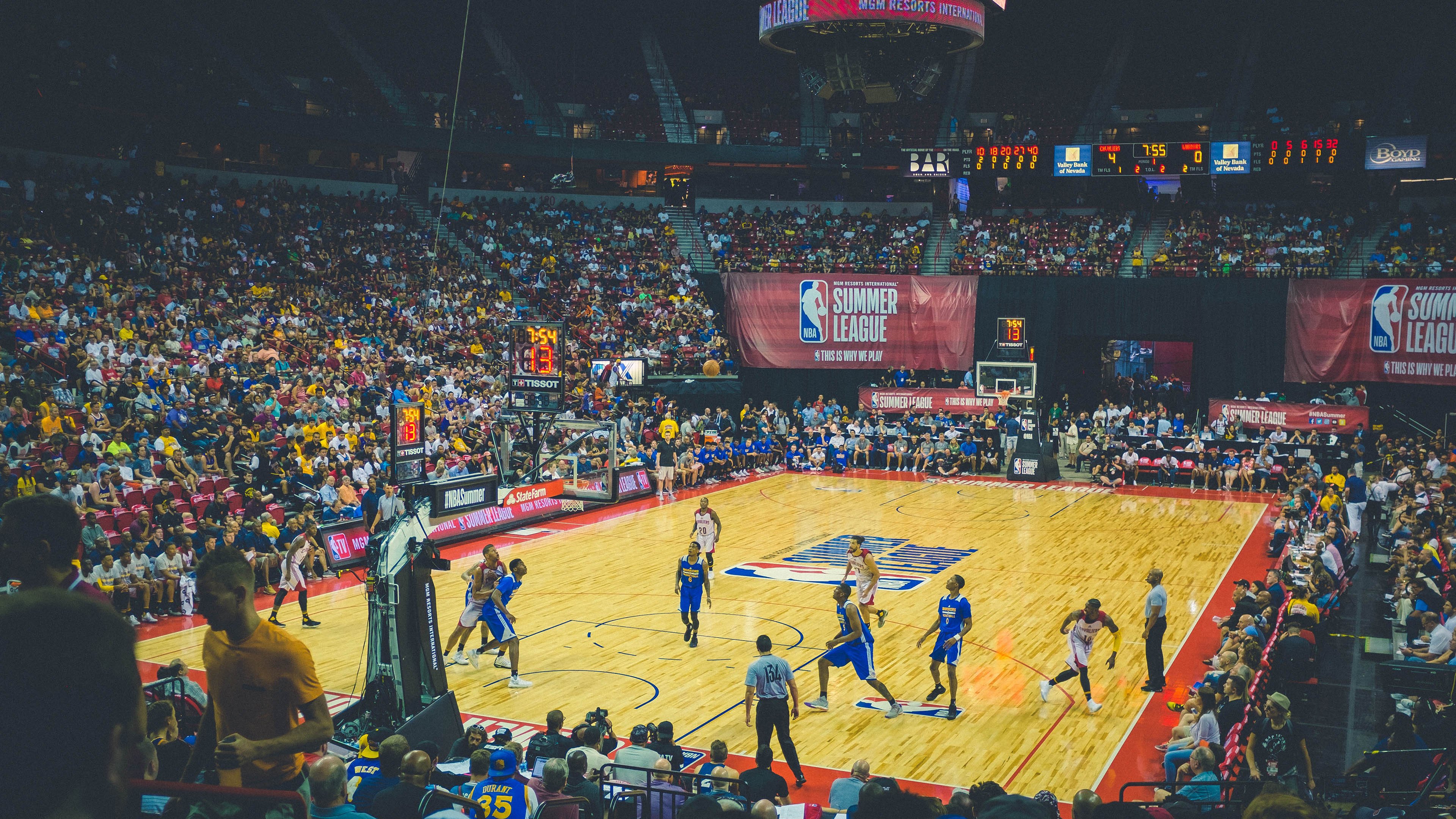 开云体育平台APP-当贝蒂斯在悬崖边起舞，布雷默在聚光灯下成神